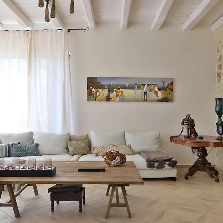 Olive House Traditional Villa With Pool Sitía Eksteriør bilde